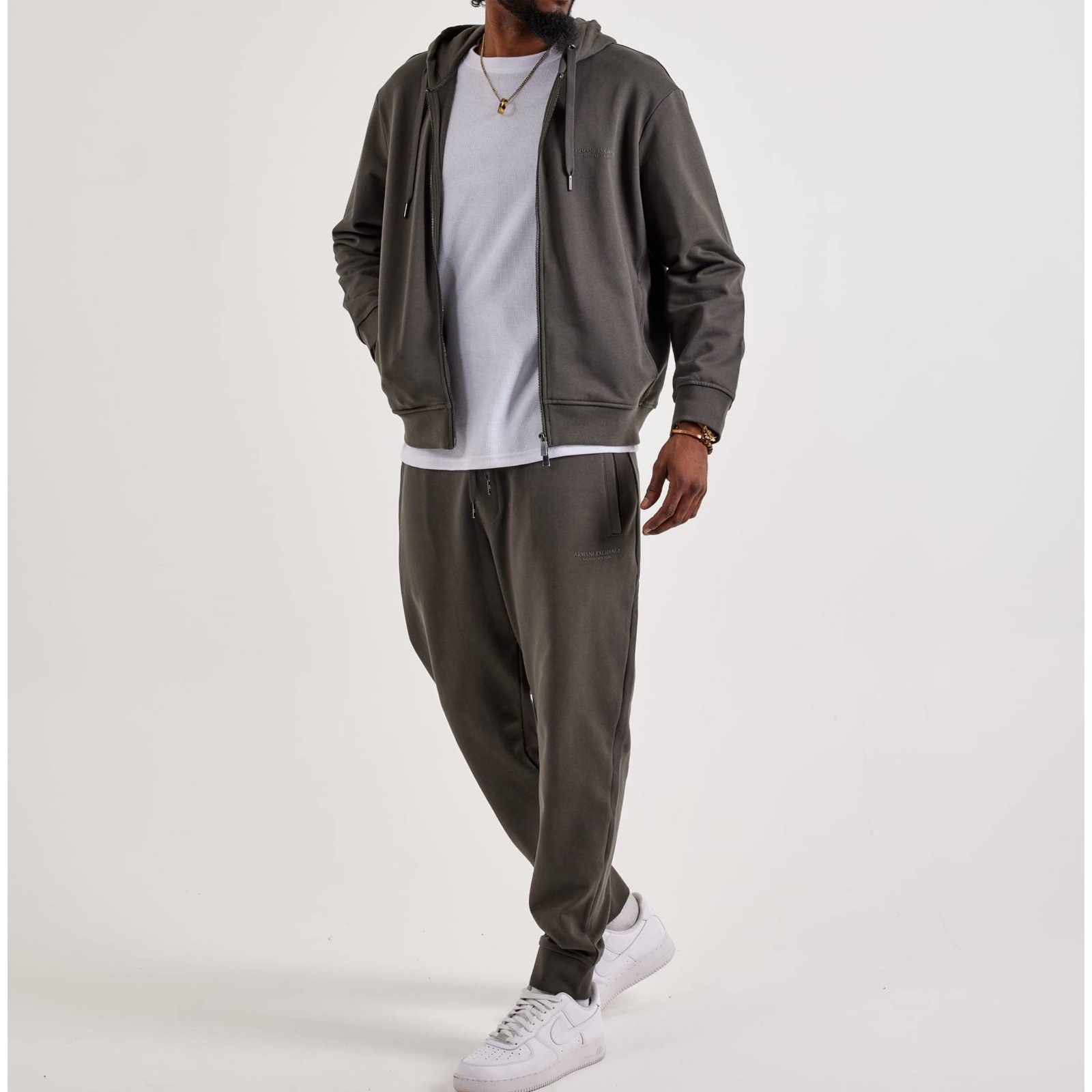 Костюм A|X Armani Exchange чоловічий хакі XM001293-AF20934 / XM001299-AF20934