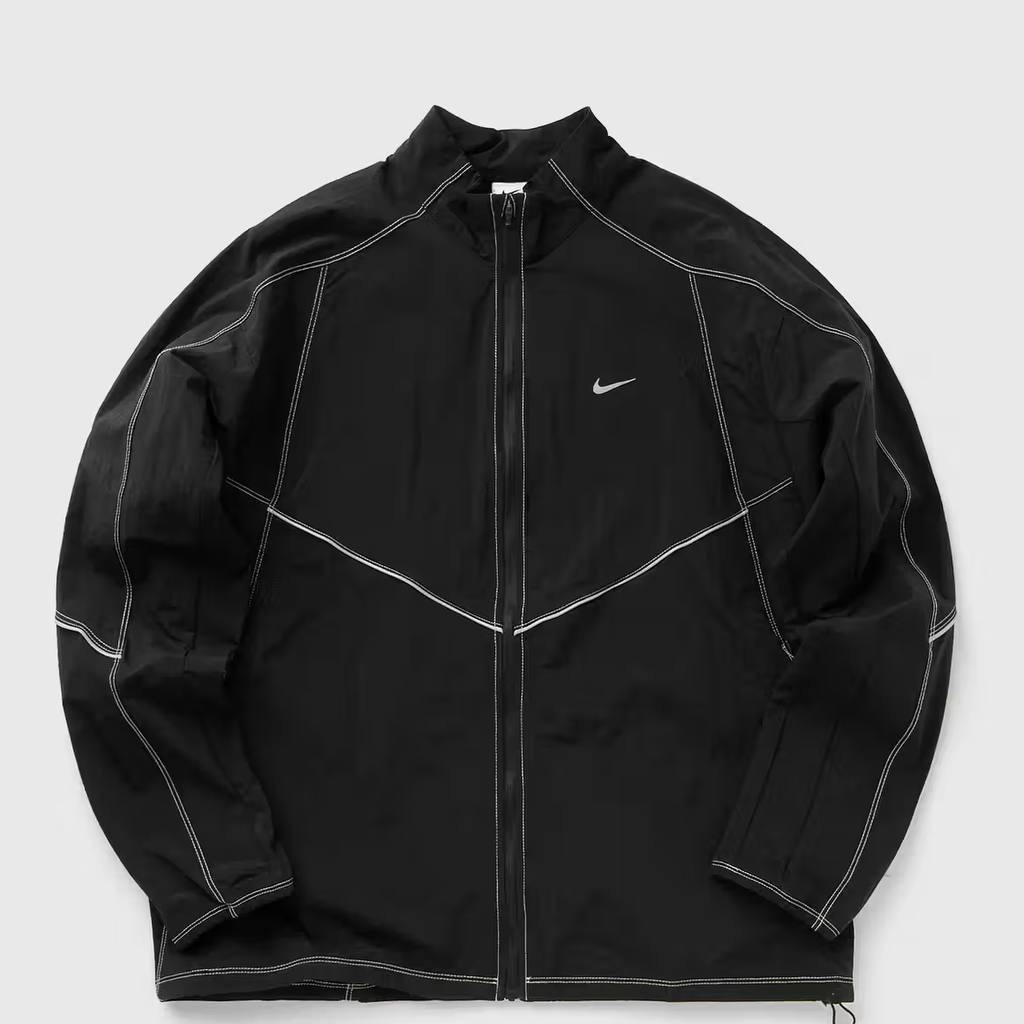 Вітровка Nike чоловіча чорна IF2028-010