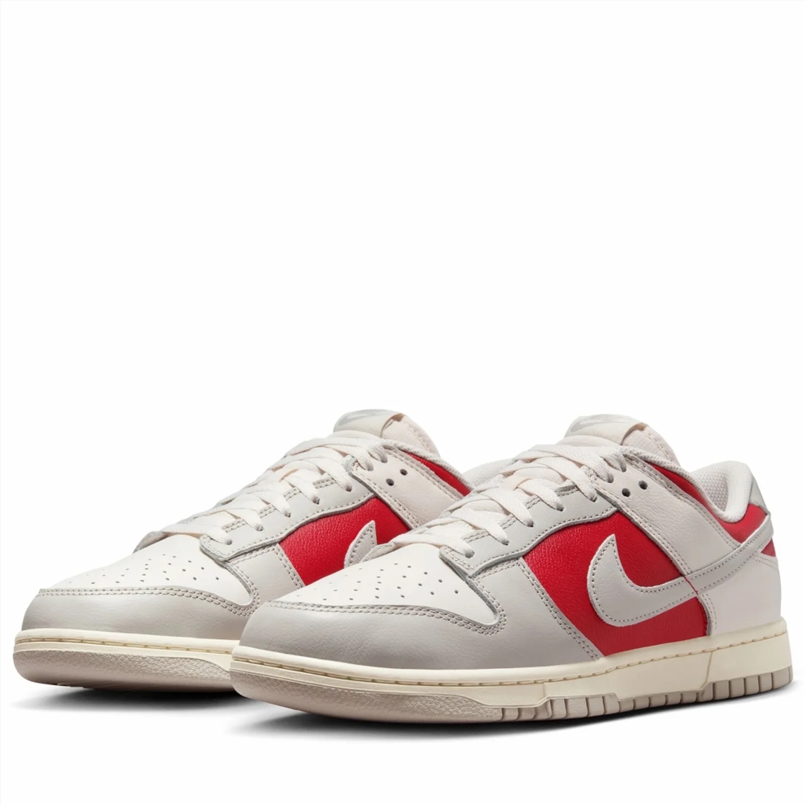Кросівки Nike Dunk Low Retro Beige/Red чоловічі сіро-червоні HJ9093-030